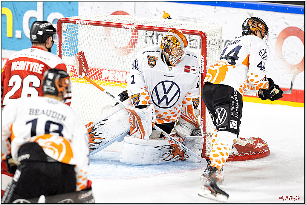 PENNY DEL;  Kölner Haie - Grizzly Wolfsburg; Köln, 26.10.2022